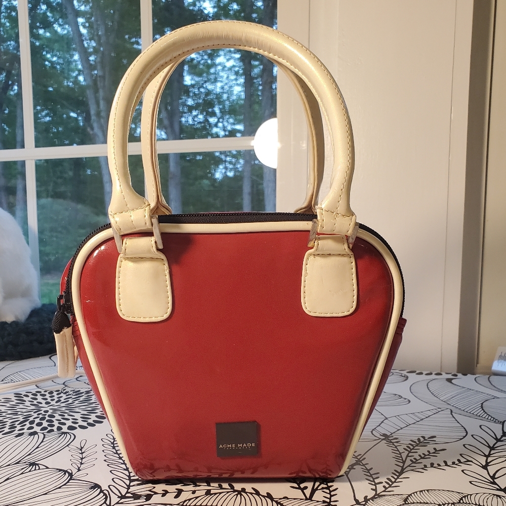 Vintage inspired bag